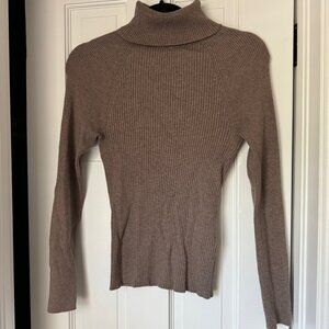 Ribbed Turtleneck Pullover